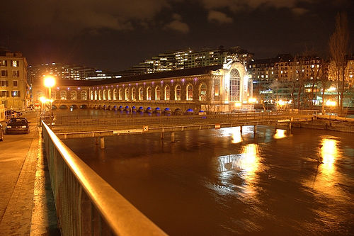 Geneva at night